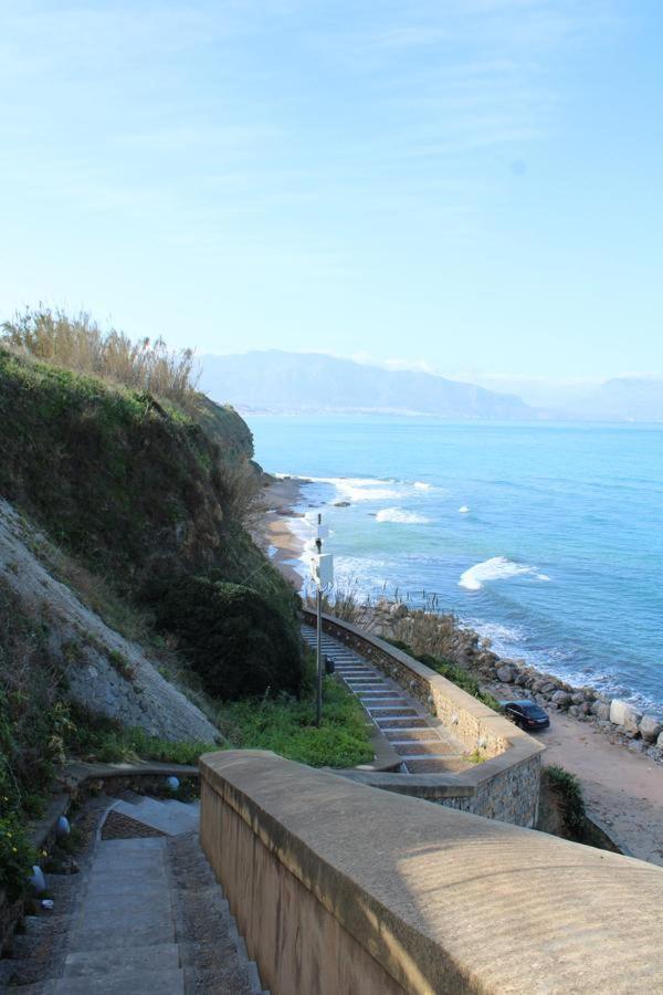 巴莱斯特拉泰La Stanza Vicino Al Mare , Una Camera Da Letto E Bagno Con Balcone Vista Mare公寓 外观 照片