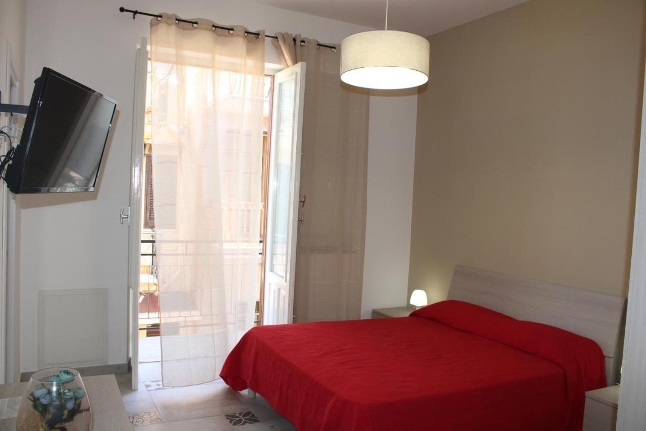 巴莱斯特拉泰La Stanza Vicino Al Mare , Una Camera Da Letto E Bagno Con Balcone Vista Mare公寓 外观 照片