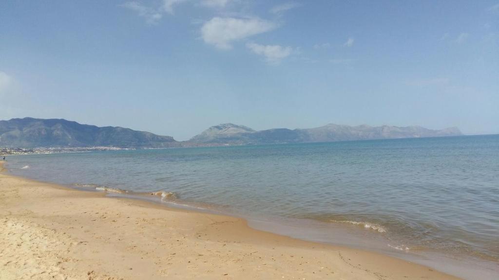 巴莱斯特拉泰La Stanza Vicino Al Mare , Una Camera Da Letto E Bagno Con Balcone Vista Mare公寓 外观 照片