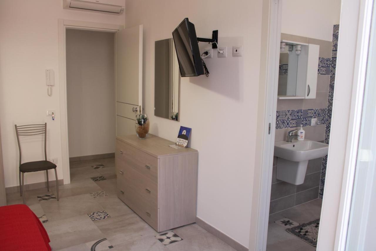 巴莱斯特拉泰La Stanza Vicino Al Mare , Una Camera Da Letto E Bagno Con Balcone Vista Mare公寓 外观 照片