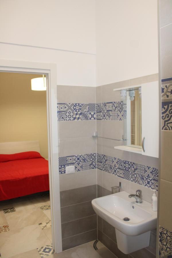 巴莱斯特拉泰La Stanza Vicino Al Mare , Una Camera Da Letto E Bagno Con Balcone Vista Mare公寓 外观 照片
